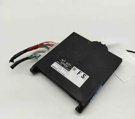 Lexus IS III XE30 Central body control module 8922153250