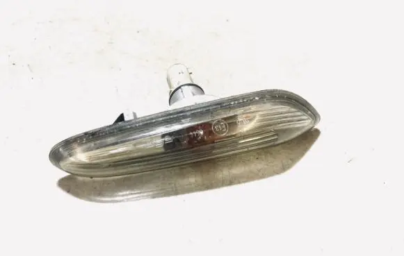 BMW 3 E46 Front fender indicator light 8382104