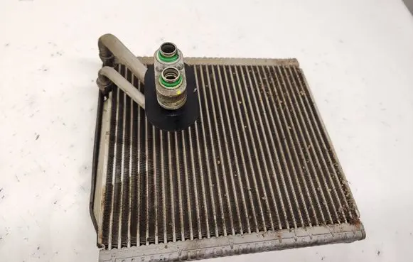 KIA Sportage Air conditioning (A/C) radiator (interior) 