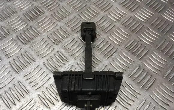 Toyota Avensis T250 Front door check strap stopper