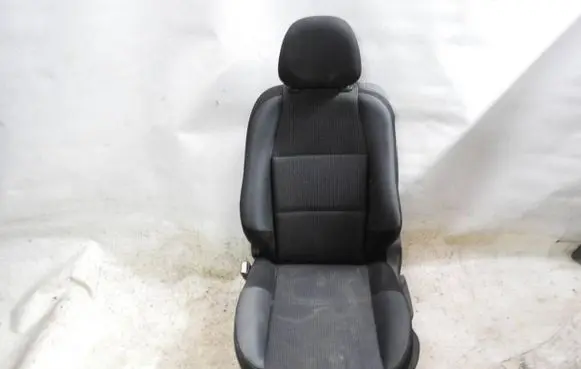 Peugeot 207 Front driver seat 