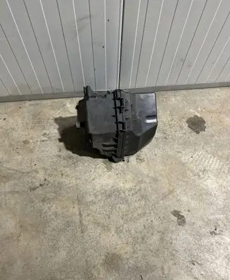 Honda CR-V Air filter box ACC98