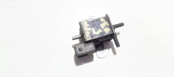 BMW 5 E34 Turbo solenoid valve 2243804c