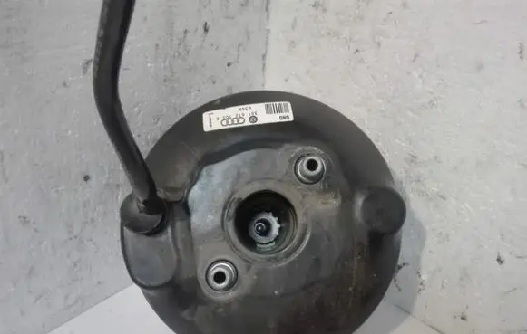 Volkswagen Phaeton Brake booster 3D1612105B