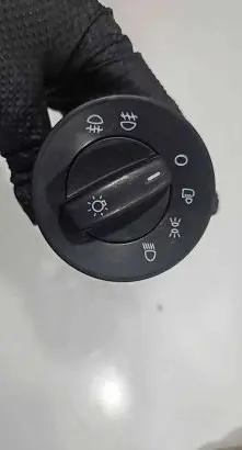 Skoda Octavia Mk2 (1Z) Light switch 1Z0941431E 04067401