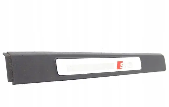 Audi RS3 8PA Rear sill trim cover 8P4853557L