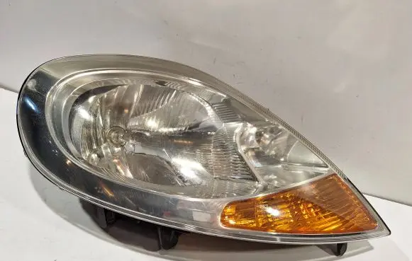 Renault Trafic II (X83) Headlight/headlamp 8200731353