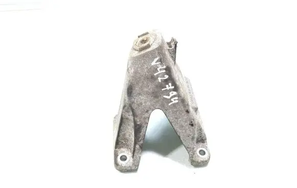Audi A8 S8 D3 4E Engine mounting bracket 4E0199307BJ