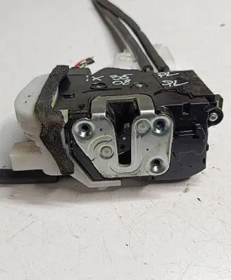 Front door lock