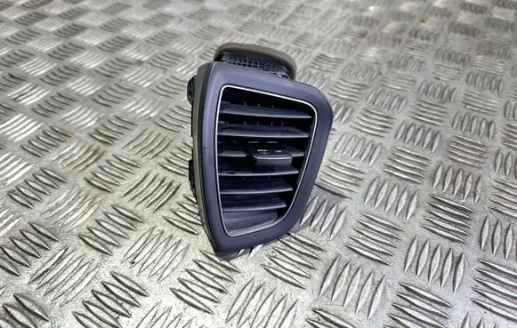 Hyundai i20 (GB IB) Dashboard side air vent grill/cover trim AD148S