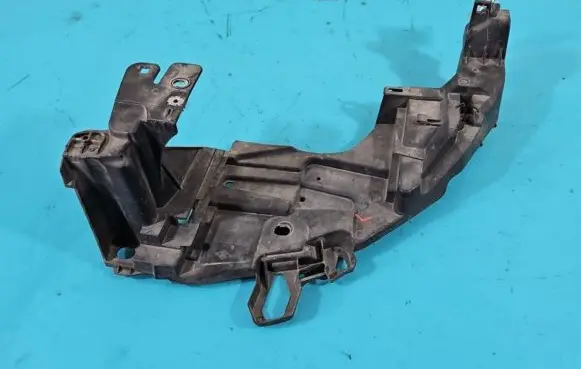 Renault Megane III Headlight/headlamp mounting bracket 622238779R IMPRK1384660