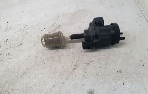 Mercedes-Benz Sprinter W901 W902 W903 W904 Brake central valve A0005450427