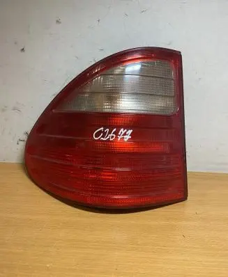 Mercedes-Benz E W210 Rear/tail lights A2108202164 C2677