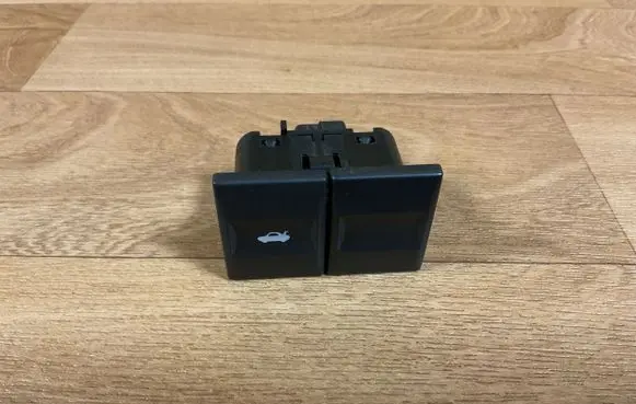 Ford Mondeo Mk III Other switches/knobs/shifts 3S7T19b514