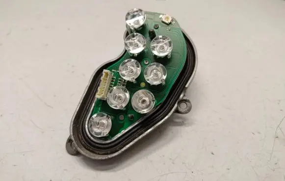 BMW 3 E92 E93 Front indicator light 1305715080 63117263095
