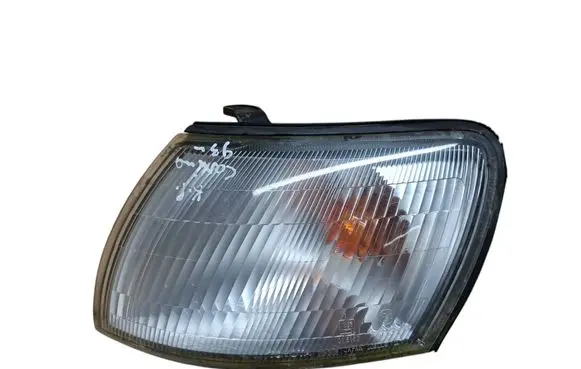Toyota Carina T190 Front indicator light 20306 015160 011692
