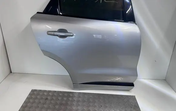 Jaguar F-Pace Rear door 2Y4031V