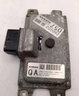 Nissan Qashqai Gearbox control unit/module 310F61VA1A