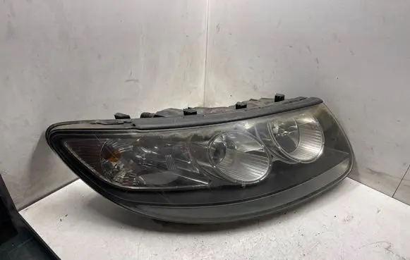 Hyundai Santa Fe Headlight/headlamp 02A011B00HCH
