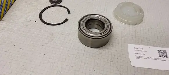 Citroen C5 Front wheel ball bearing R15944 2328000 SNRXGB40574