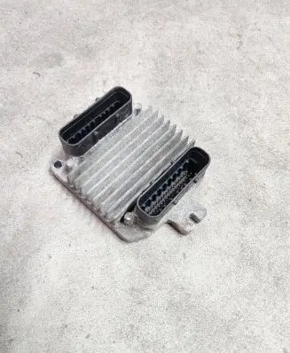 Opel Zafira A Engine control unit/module 16250009 D99002