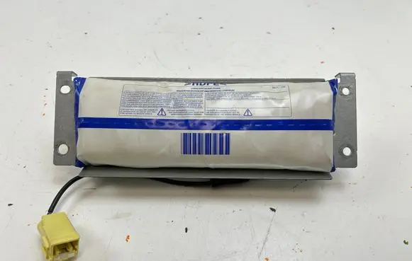 Nissan Navara D40 Passenger airbag 