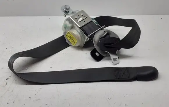 Hyundai ix 55 Rear seatbelt 898203J000