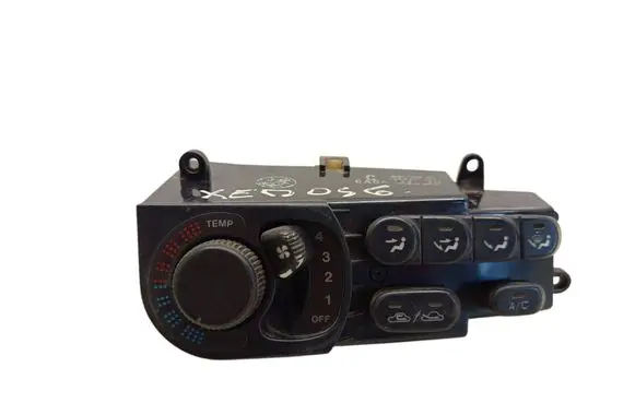 Mazda Xedos 6 Climate control unit 1464302943