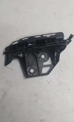 Peugeot 3008 I Front bumper mounting bracket 9684022080