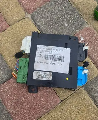 Mini One - Cooper R50 - 53 Comfort/convenience module 6982114 4210605 07136176