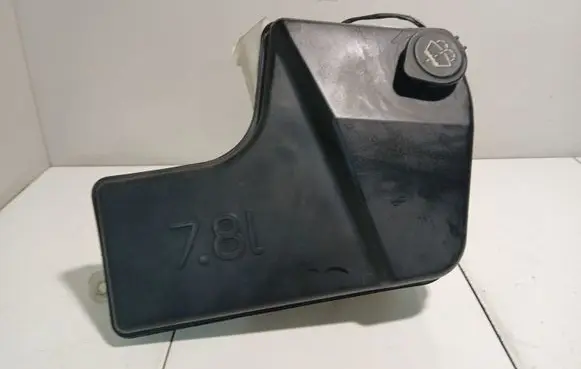 BMW X5 E53 Windshield washer fluid reservoir/tank 61678252738