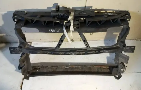 Volkswagen Phaeton Radiator support slam panel 3D0805588D