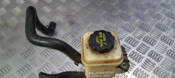 Hyundai Sonata Power steering fluid tank/reservoir