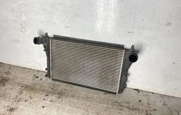 Audi A3 S3 A3 Sportback 8P Intercooler radiator 1k0145803af