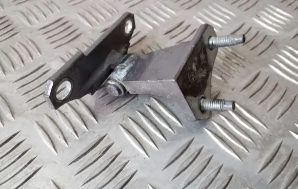 Infiniti EX Rear door upper hinge