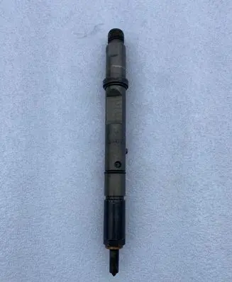 Fuel injector