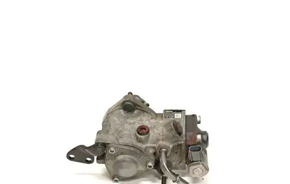 Volvo V40 Fuel injection high pressure pump 31405129 HP5S0013 VEA132360020AAA