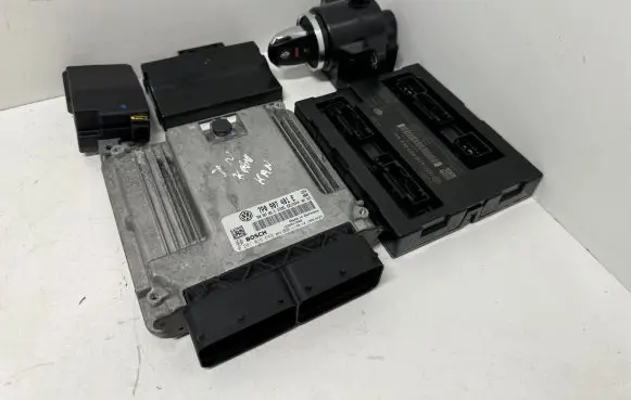 Engine ECU kit and lock set