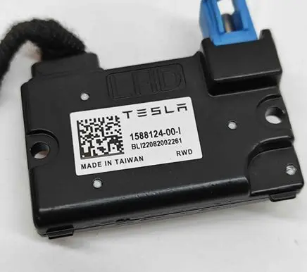 Windshield/windscreen camera