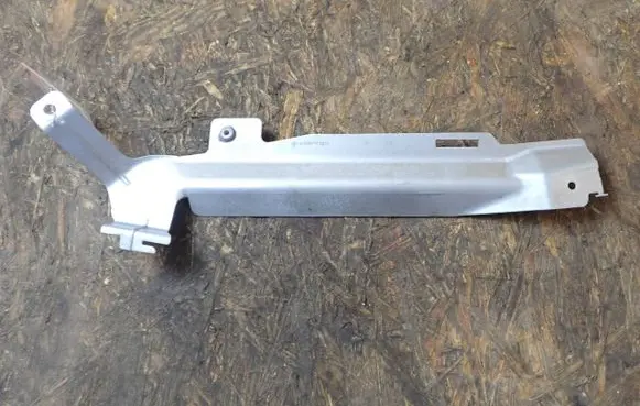 Mercedes-Benz GL X166 Other interior part A1668101914