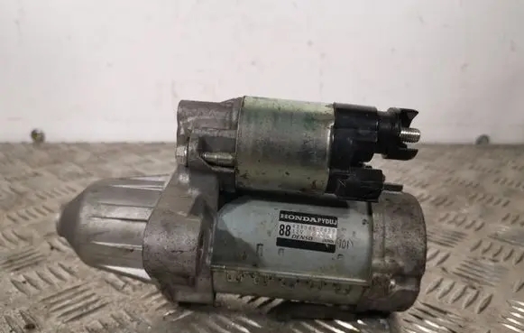 Honda CR-V Starter motor 4380000070