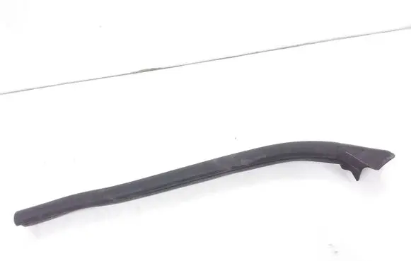 BMW 3 E46 Engine compartment rubber 8208507