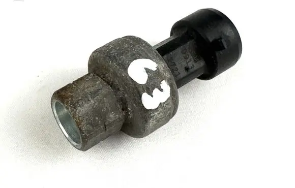 Opel Zafira A Air conditioning (A/C) pressure sensor 09131721
