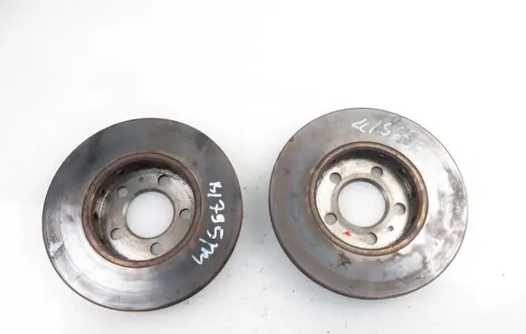 Seat Ibiza III (6L) Front brake disc