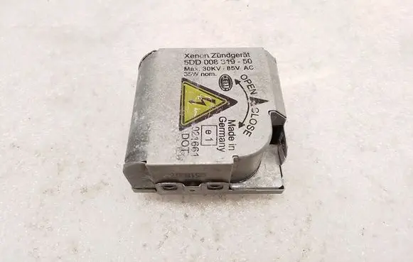 BMW X5 E53 Headlight ballast module Xenon 5DD00831950