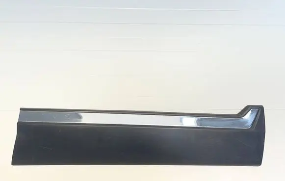 Honda CR-V Front door trim (molding) 75312TLAA020