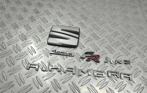 Seat Alhambra (Mk2) Manufacturers badge/model letters 7N5853630