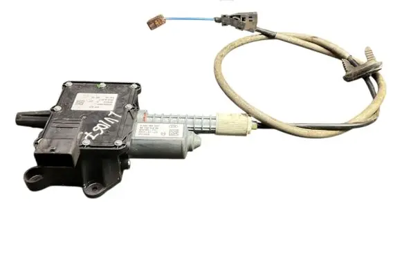 Peugeot 3008 I Hand brake/parking brake motor A2C53379975 9673094880