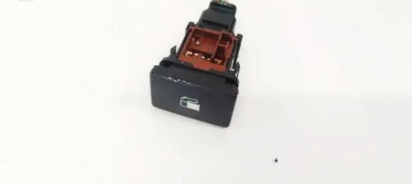 Toyota Avensis T270 Fuel tank opening switch 15C252