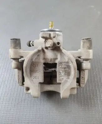 Rear brake caliper